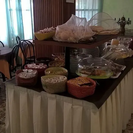 Annamaria Hotel Cesenatico